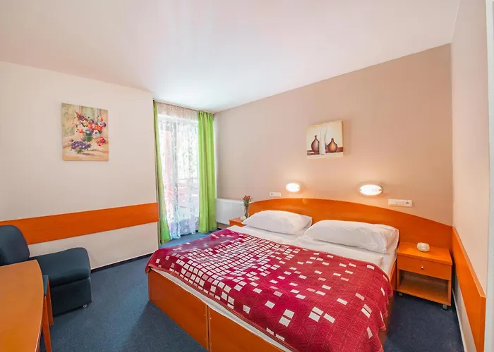 Relax Fim Hotel Dolina Demianowska